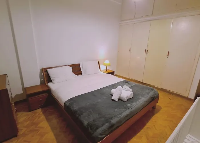 Mythos Down Town House * Nikósie