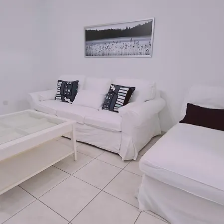 Mythos Down Town House * Nicosie