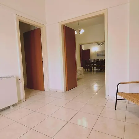 Σπίτι διακοπών Mythos Down Town House