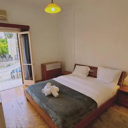 Mythos Down Town House Nicosia